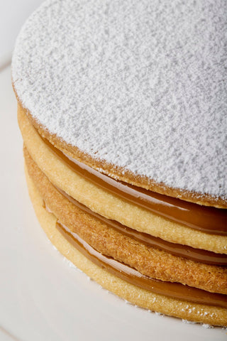 Peruvian Alfajor Cake