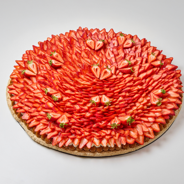 Wedding Pavlova – Crocante de Fresas – Our Best-Selling Pavlova